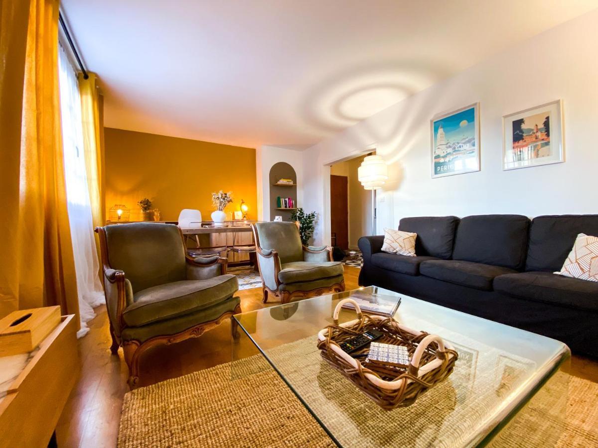 Appartement Familial Proche D'Un Site Historique Périgueux Exteriör bild