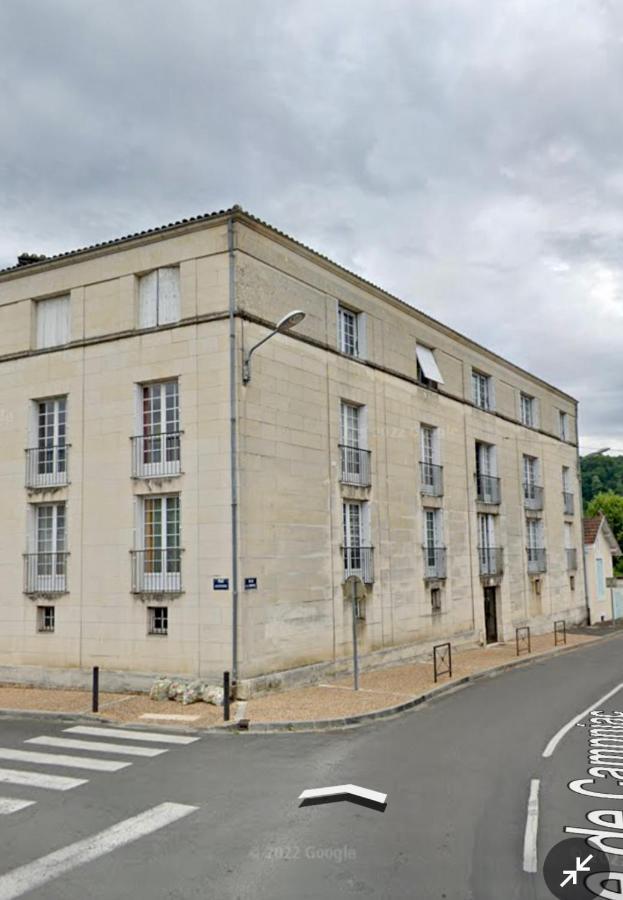 Appartement Familial Proche D'Un Site Historique Périgueux Exteriör bild